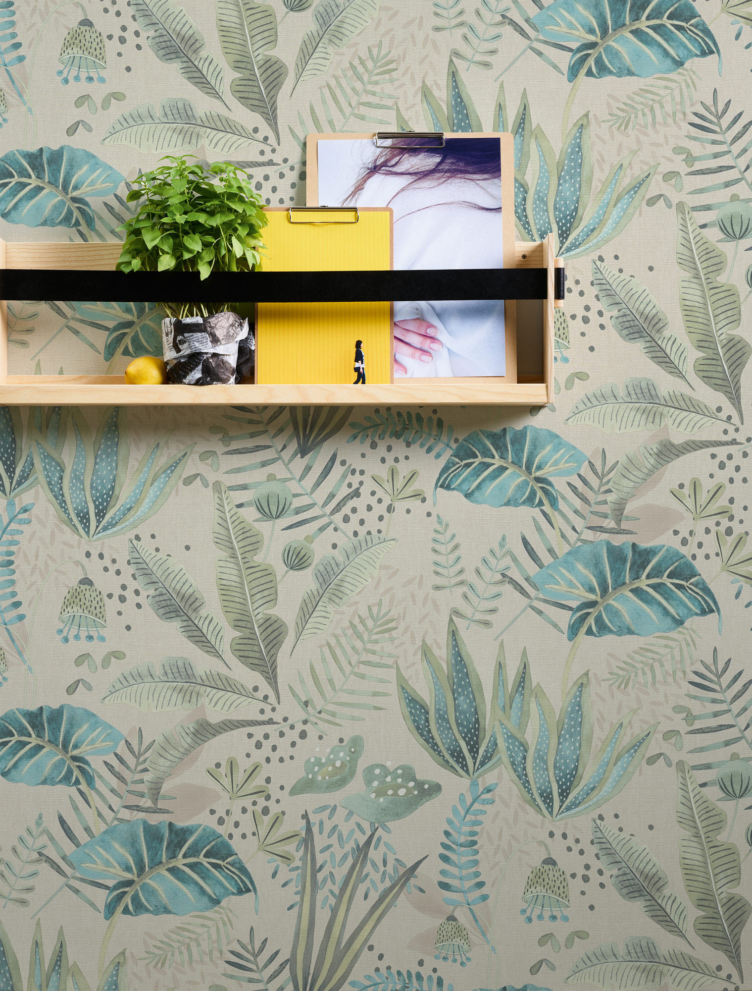 Livingwalls Vliestapete Famous Garden Floral 393484