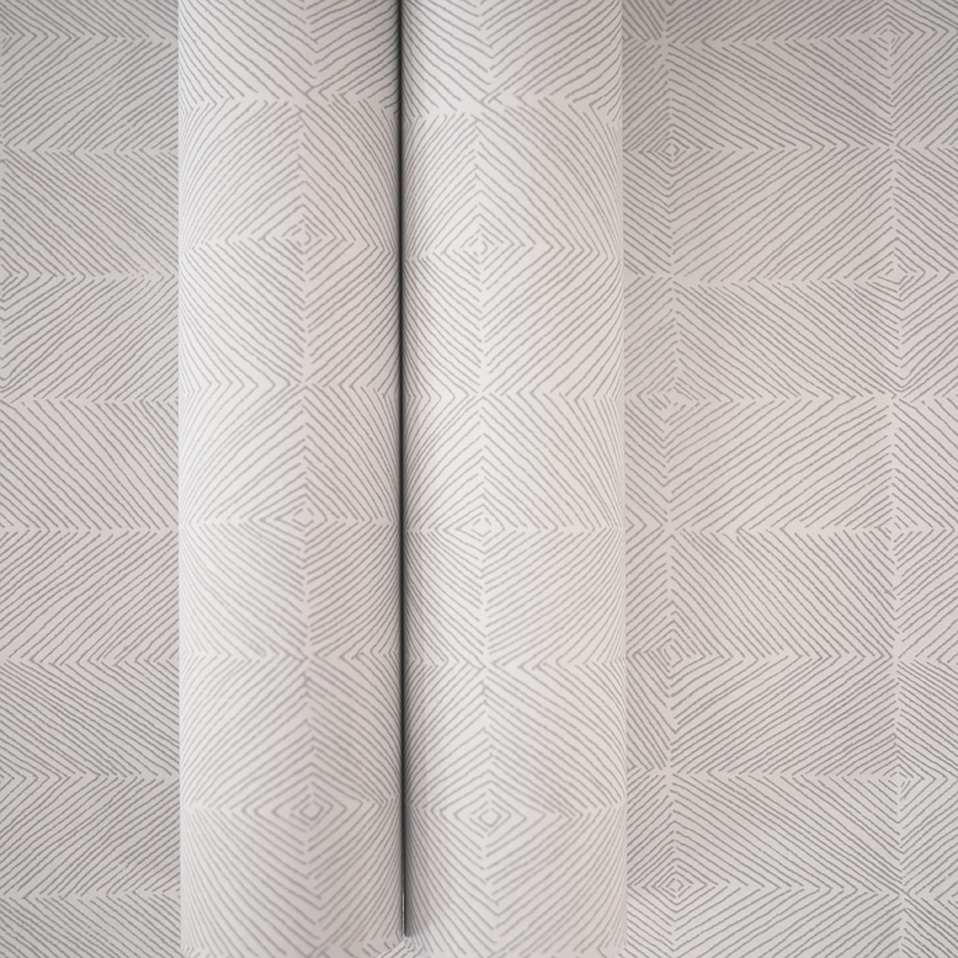 Hohenberger Vliestapete Chalk Rhompus Taupe 65506